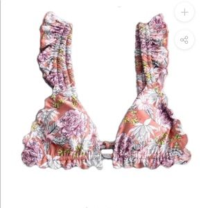 NWOT Pilot Active Valencia Bikini Top